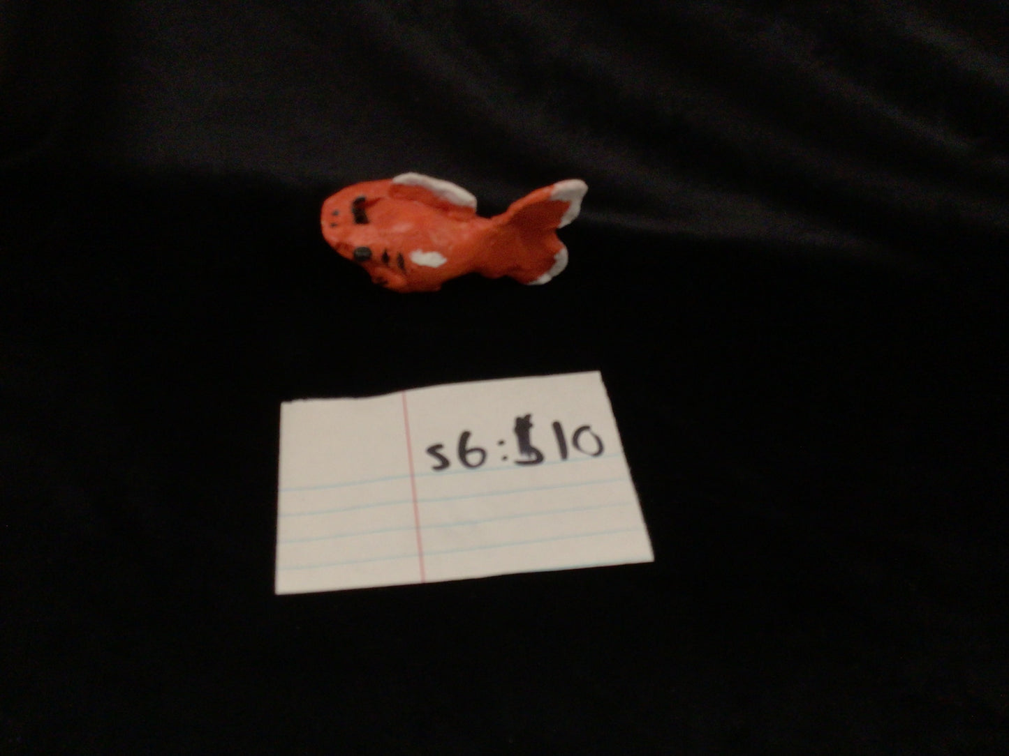 S6 Art- orange ceramic fish